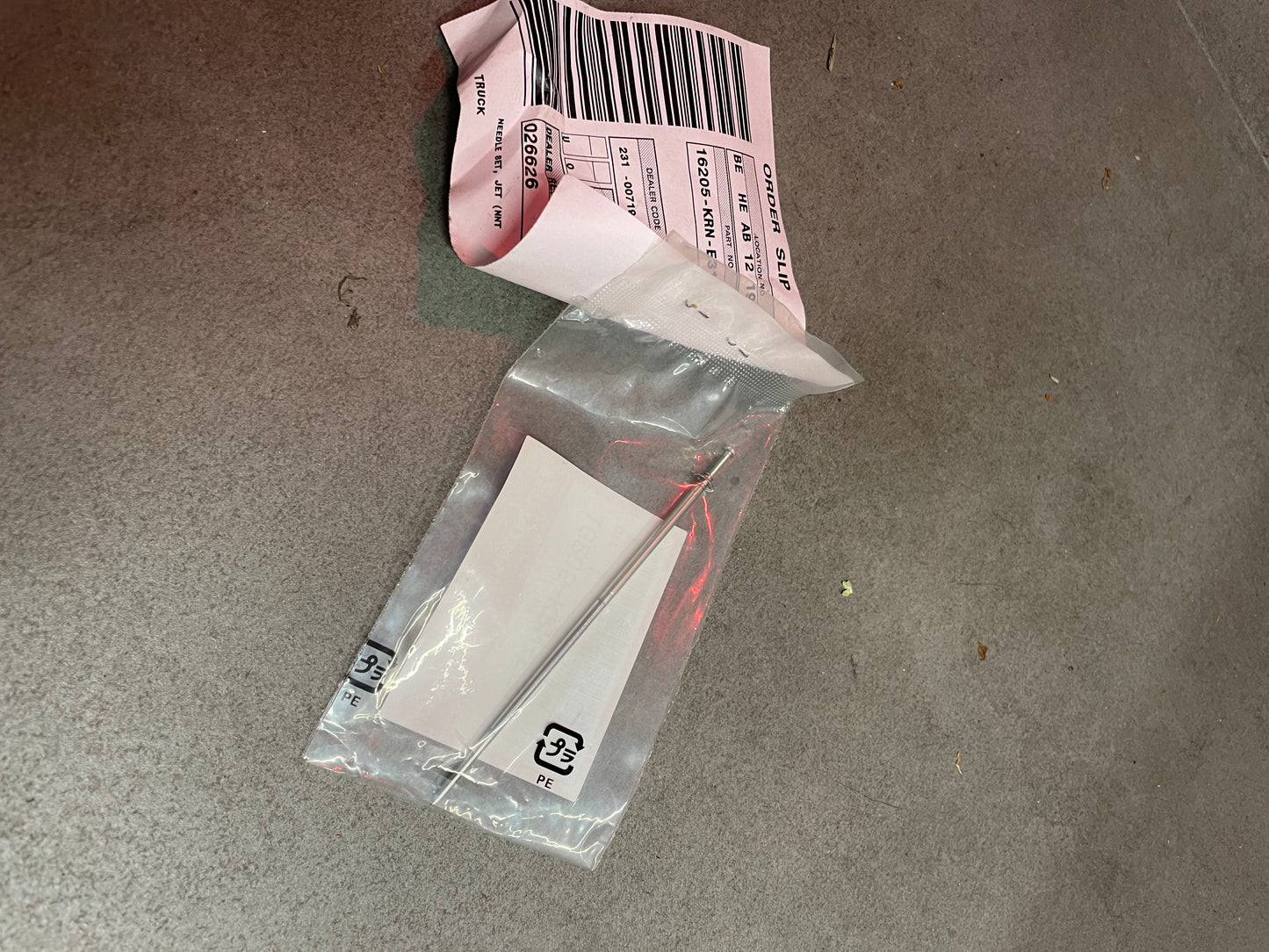 HONDA NEEDLE SET 16205-KRN-E31