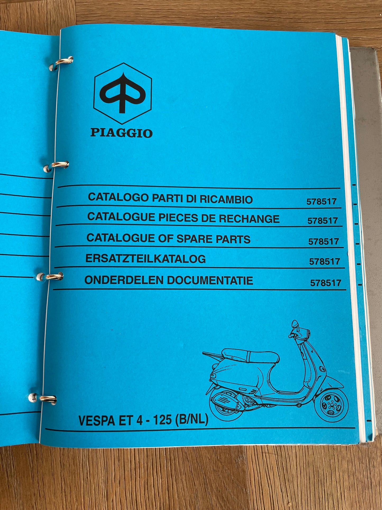 ONDERDELEN CATALOGUS PIAGGIO VESPA ET4 125