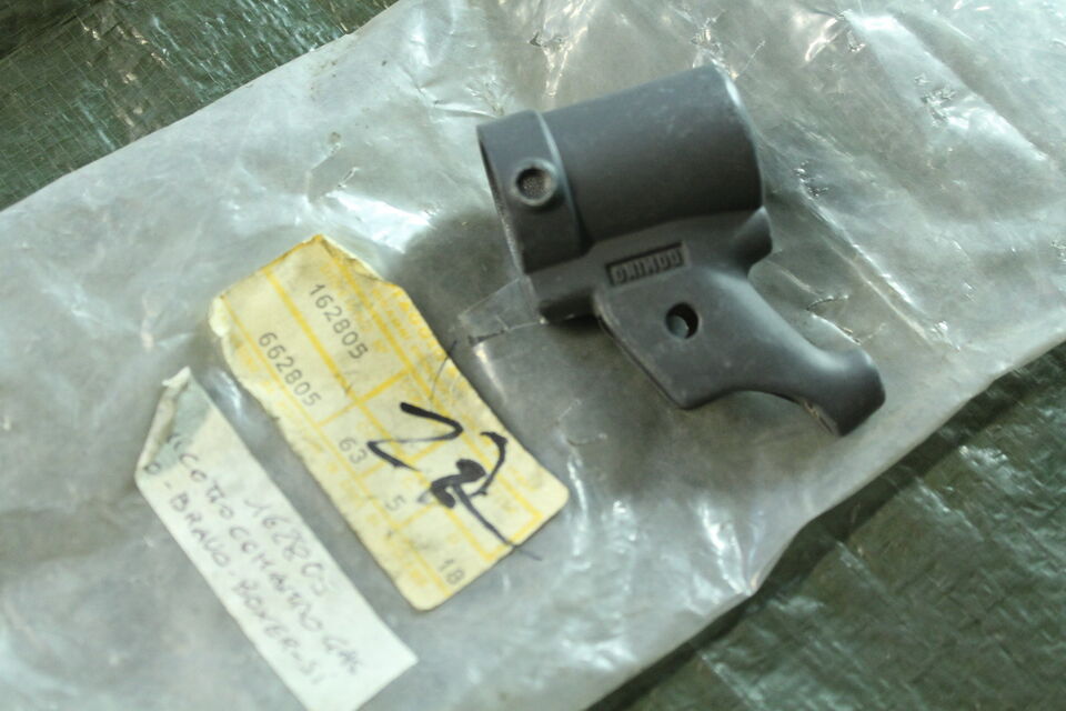 REMHOUDER PIAGGIO ORIGINEEL OEM 162805