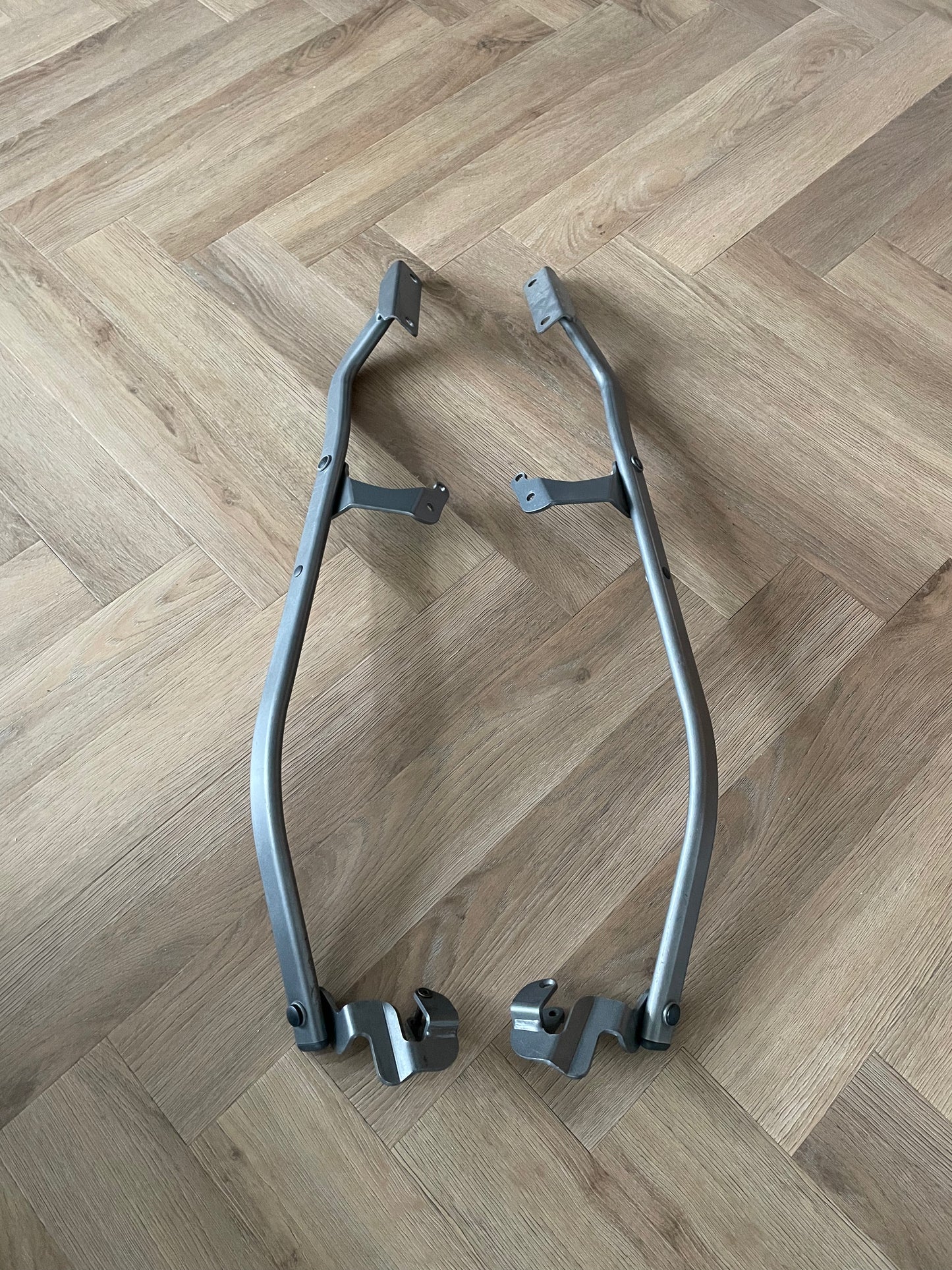 GIVI BAGAGEREK / TOPKOFFERREK HONDA CB900F HORNET 2002-2007