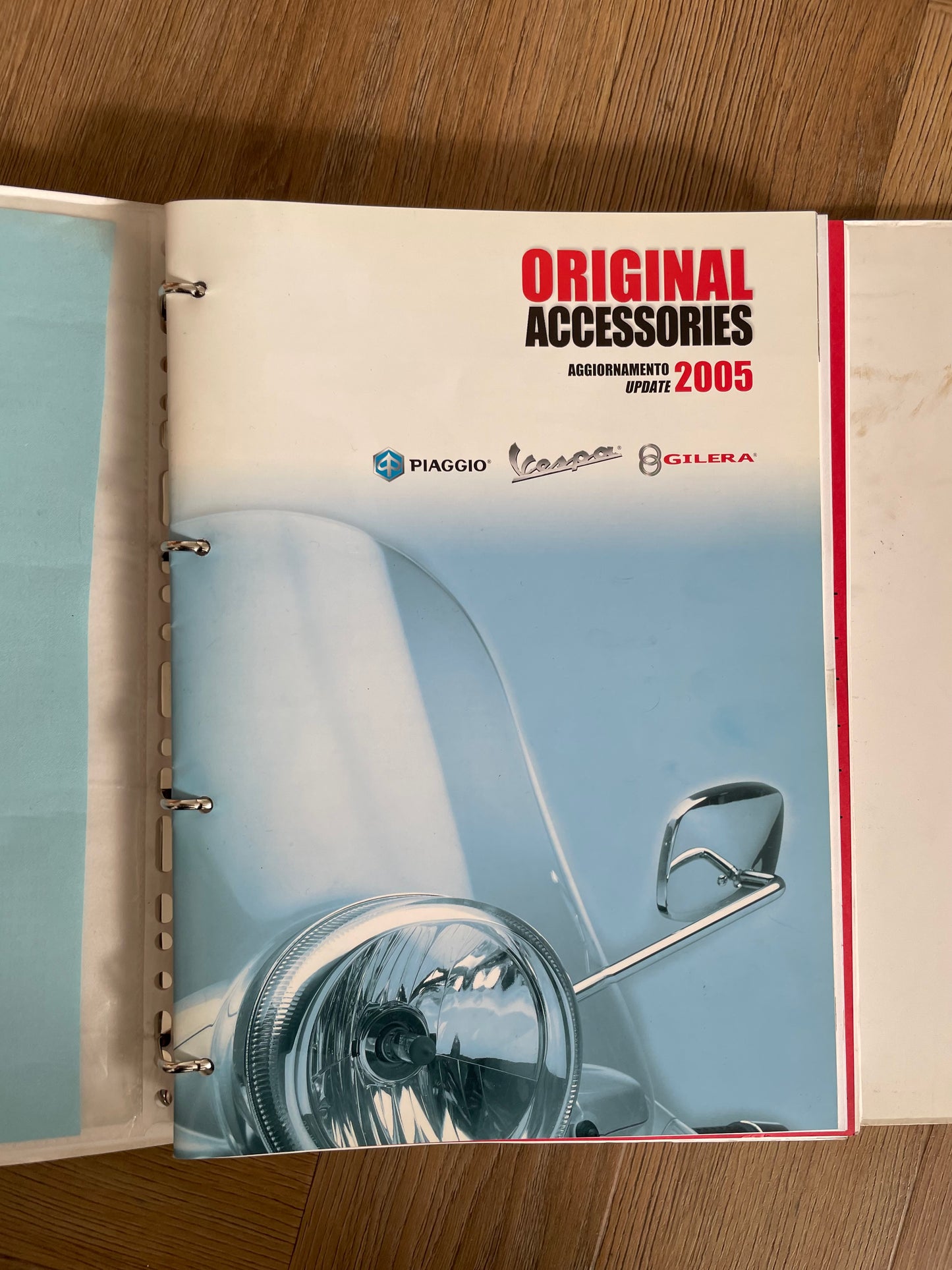 PIAGGIO VESPA GILERA OEM ACCESSOIRES DOCUMENTATIE BOEK 2005