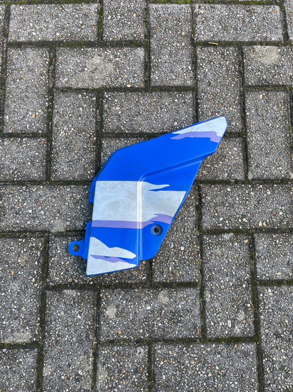 Suzuki GSXR 1100 Used Right Side Cover Fairing Panel 47511-17E01-R