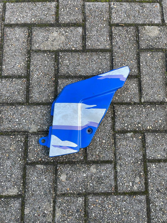 Suzuki GSXR 1100 Used Right Side Cover Fairing Panel 47511-17E01-R